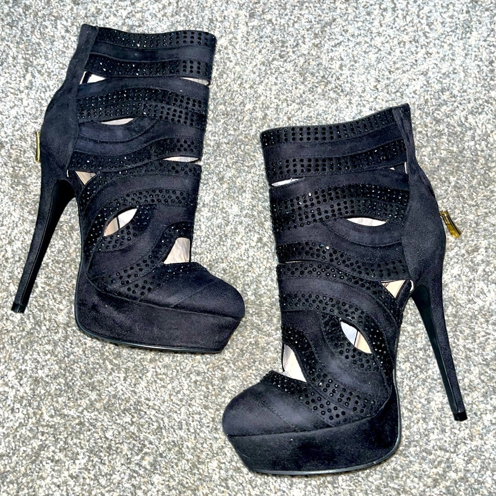 BEBE Sky-High Booties 👠